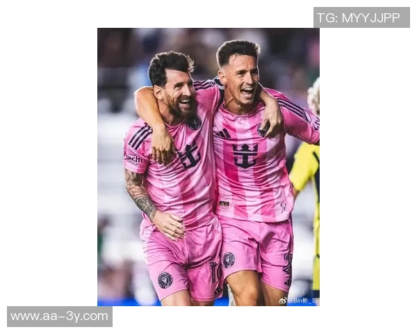 梅西续约成功贝克汉姆合影庆祝梦想继续追逐未来辉煌 梅西续约成功贝克汉姆合影庆祝梦想继续追逐未来辉煌