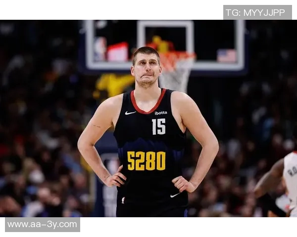 约基奇首节全力以赴对决戈贝尔5投全中砍下13分5篮板3助攻